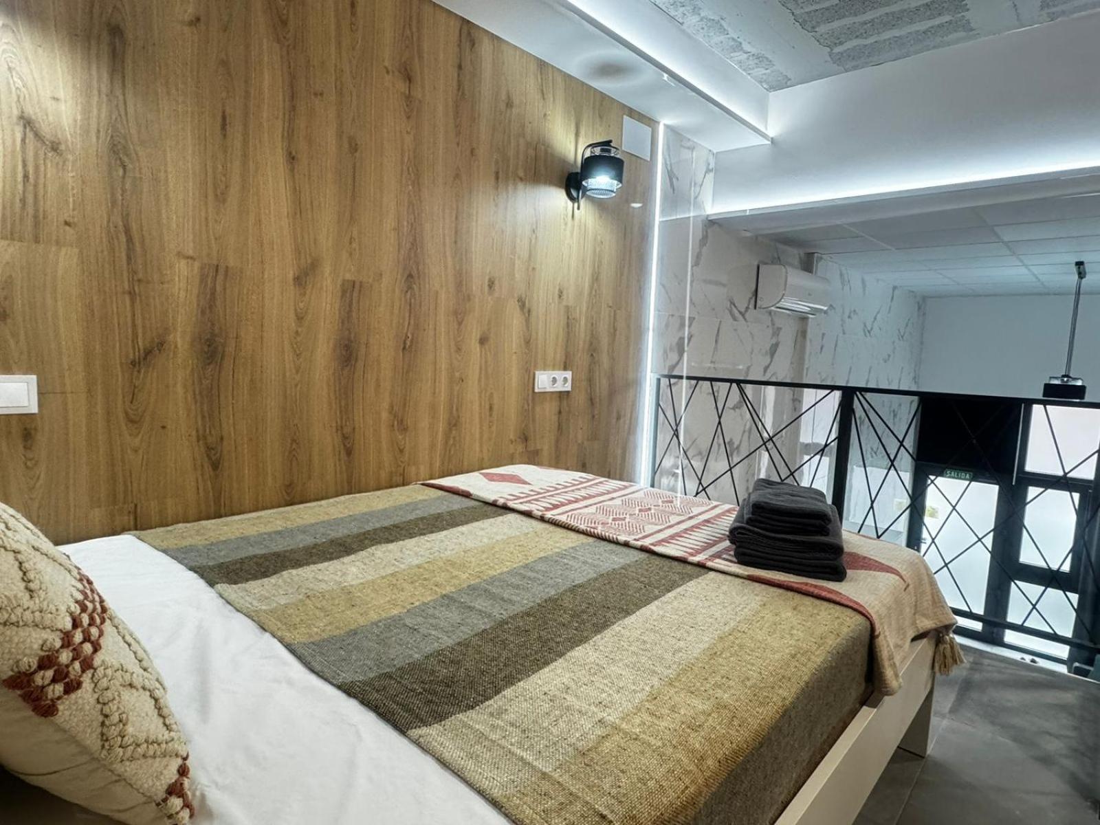 Oriola 35 Appartement Valencia Buitenkant foto